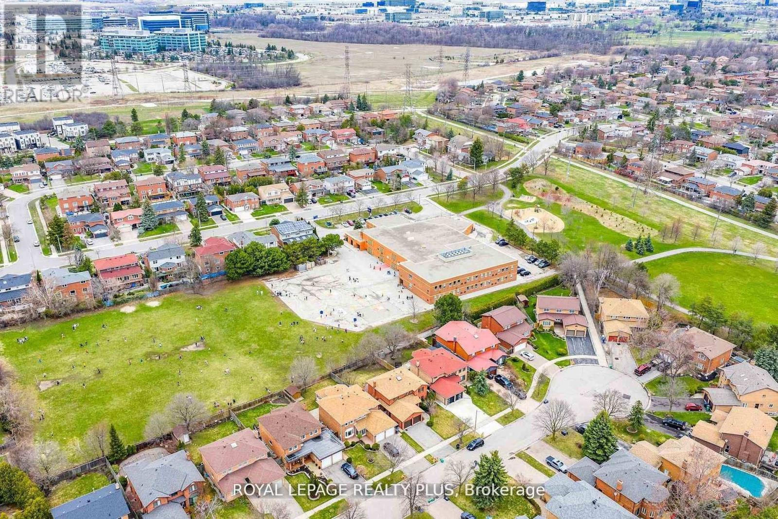 #20 1755 RATHBURN ROAD E - 49