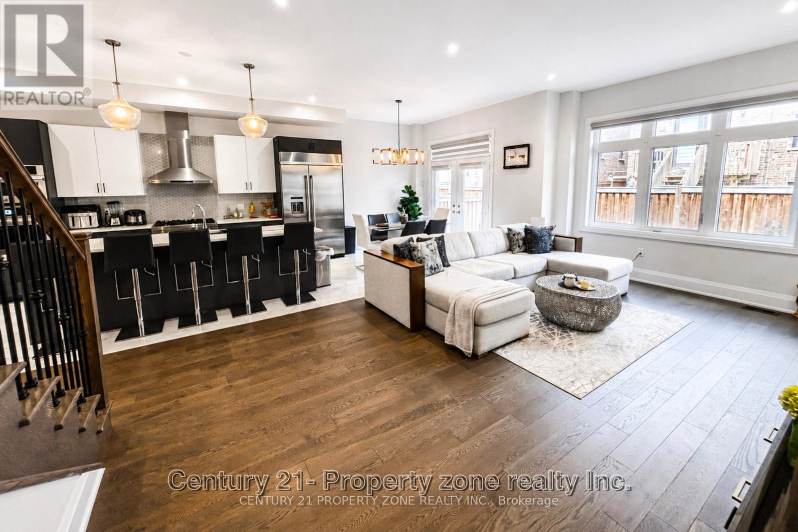 79 MEVIRA GARDENS - 13