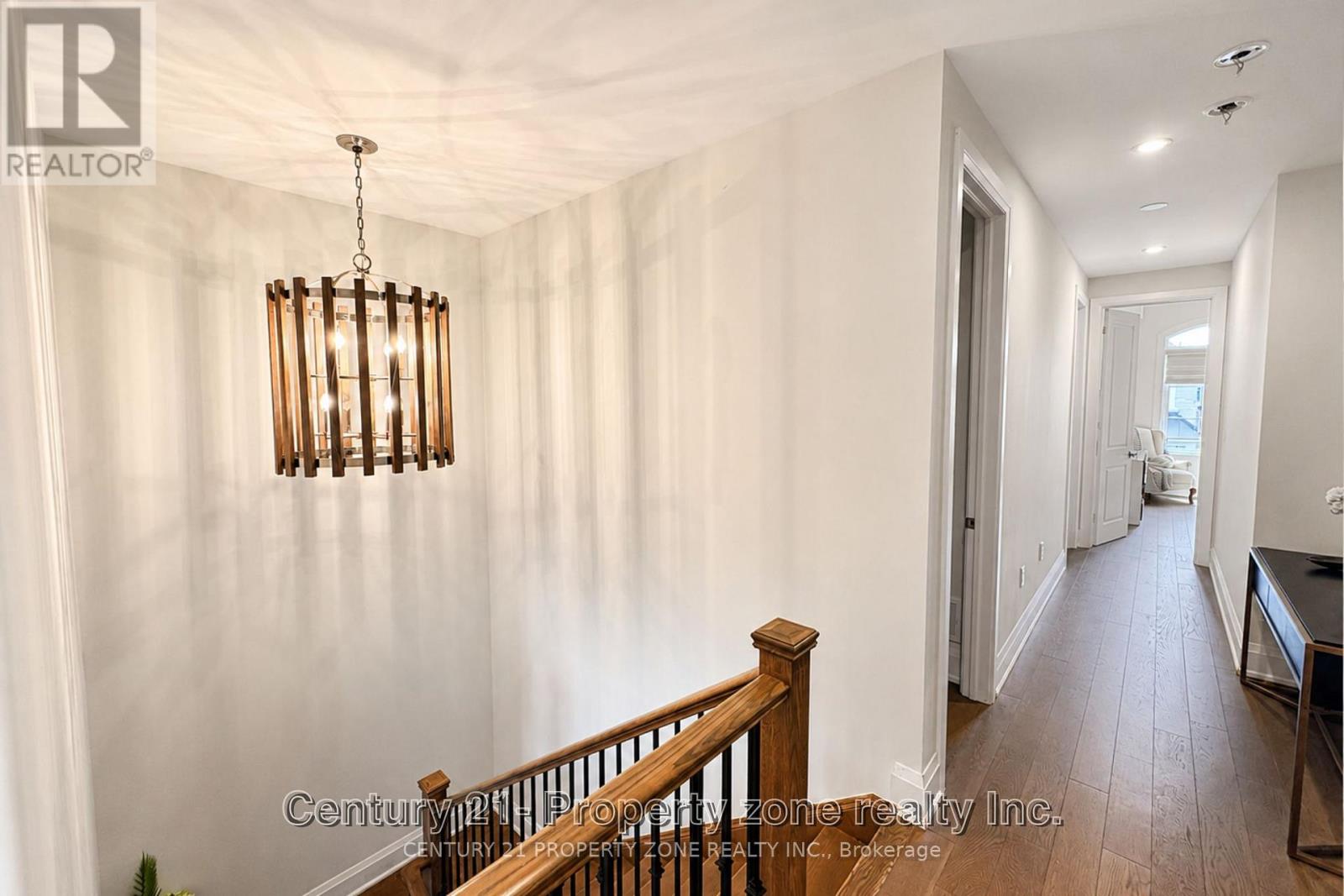 79 MEVIRA GARDENS - 18