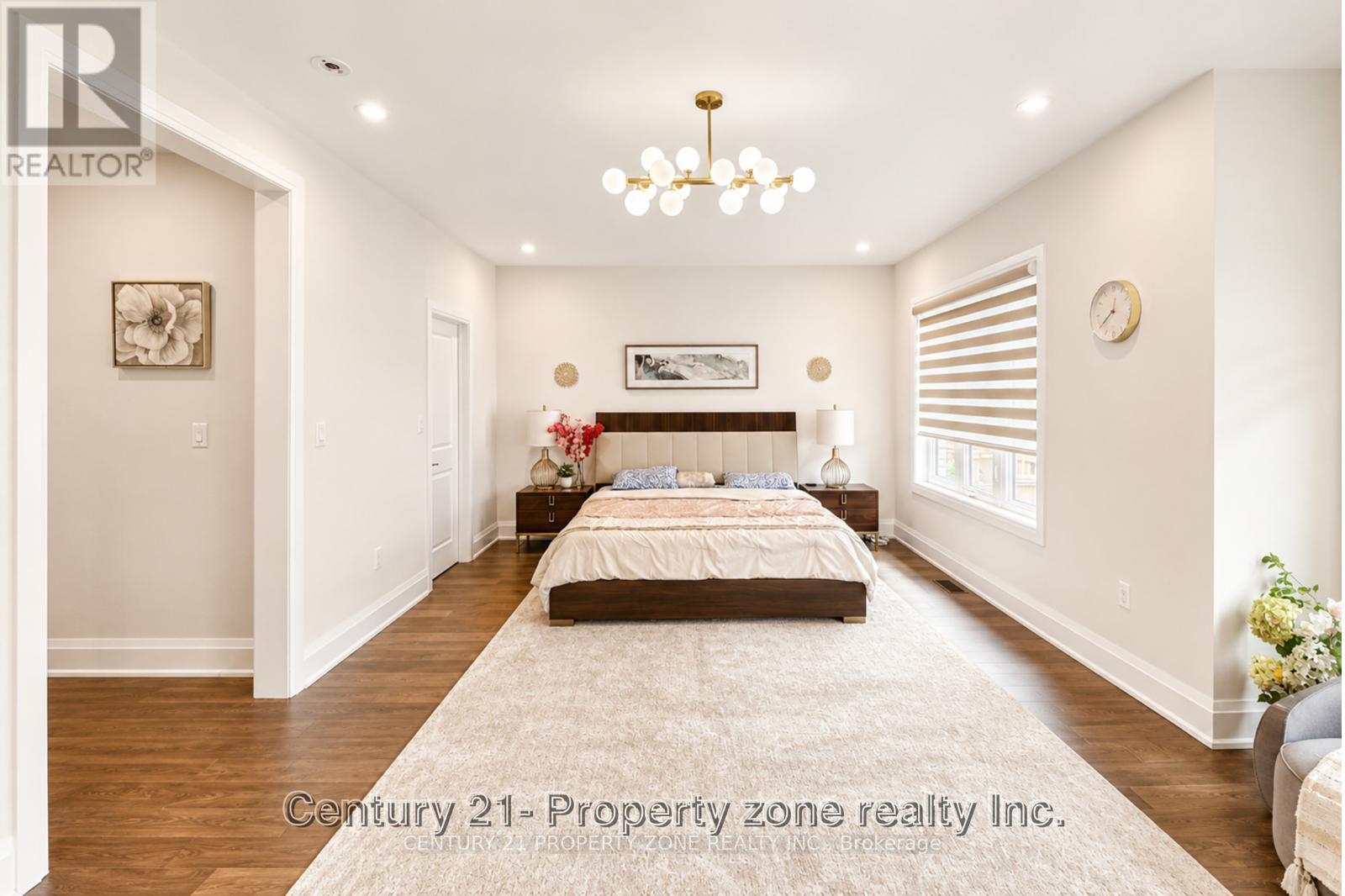 79 MEVIRA GARDENS - 19