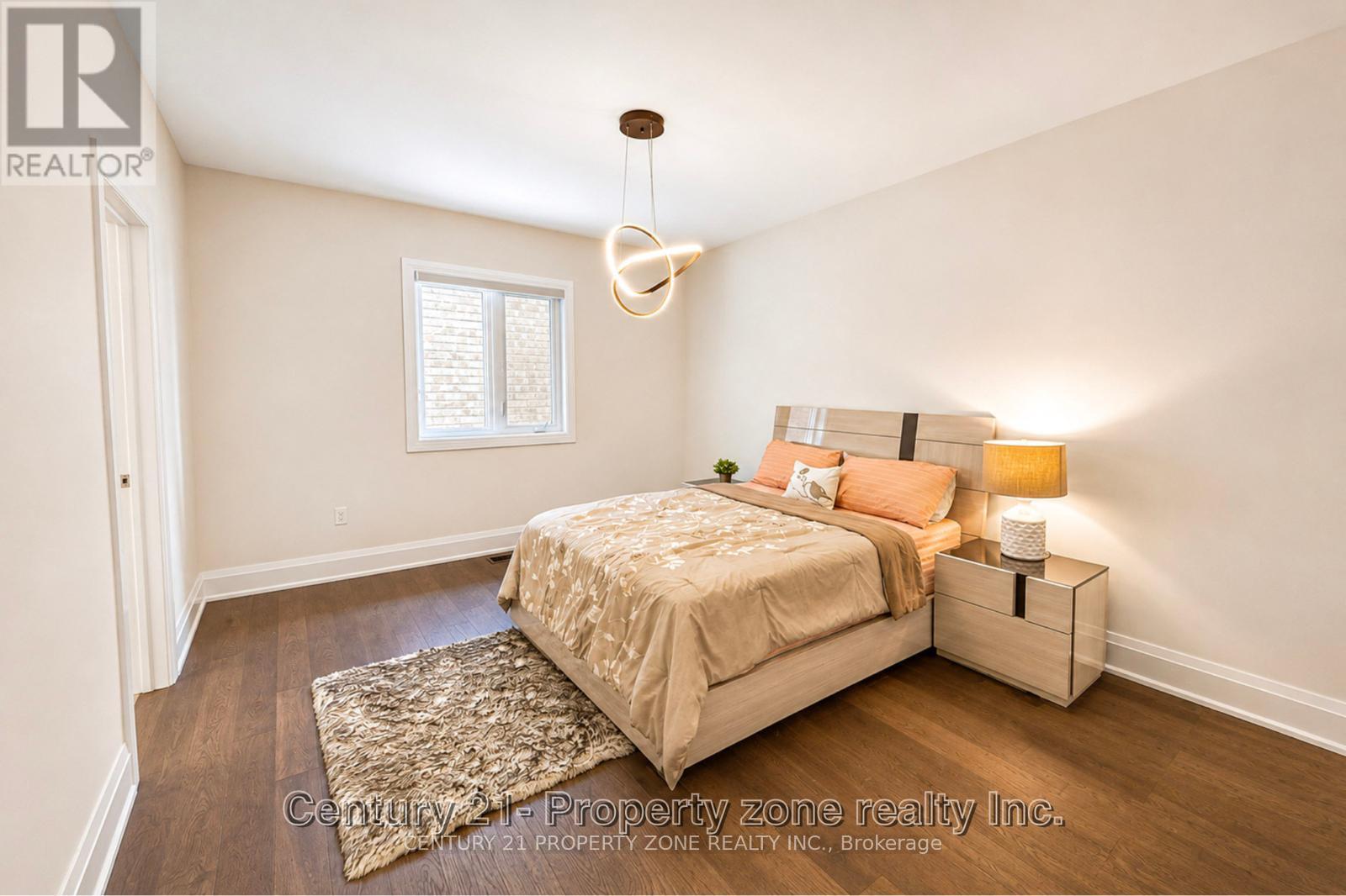 79 MEVIRA GARDENS - 32