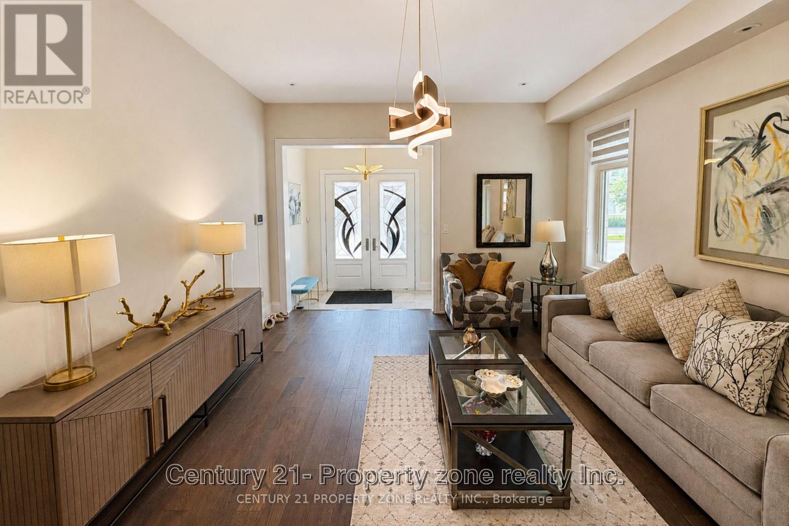 79 MEVIRA GARDENS - 7