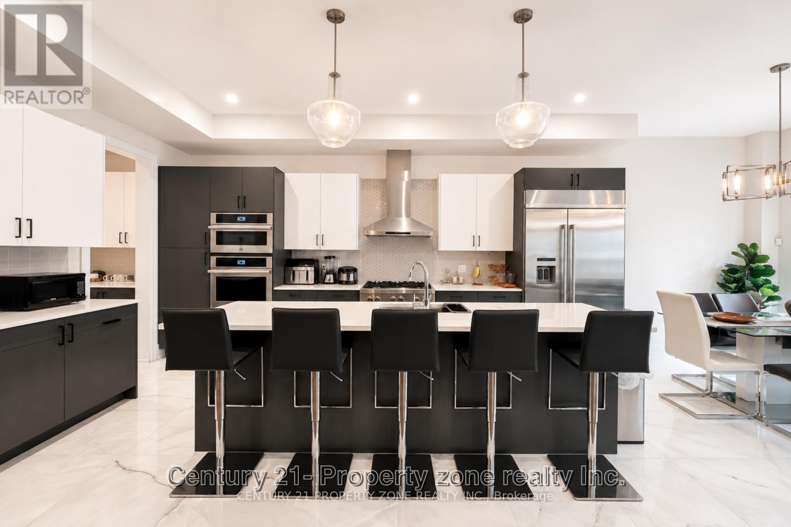 79 MEVIRA GARDENS - 9