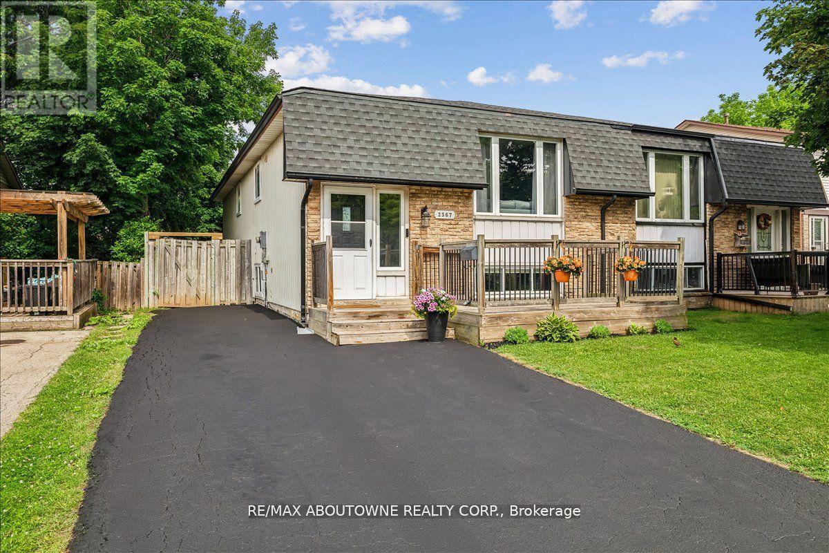 2367 MIDDLESMOOR CRESCENT - 1