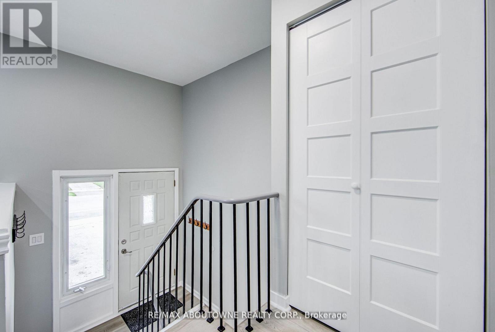 2367 MIDDLESMOOR CRESCENT - 15