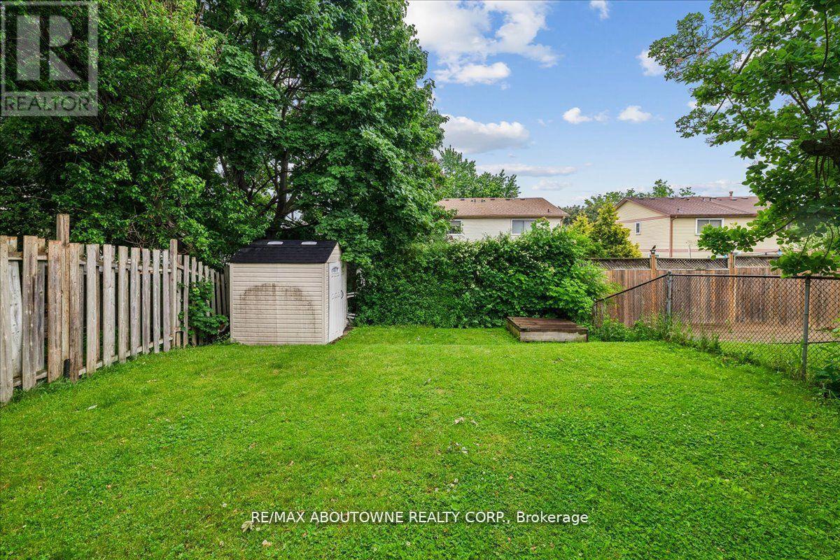 2367 MIDDLESMOOR CRESCENT - 30