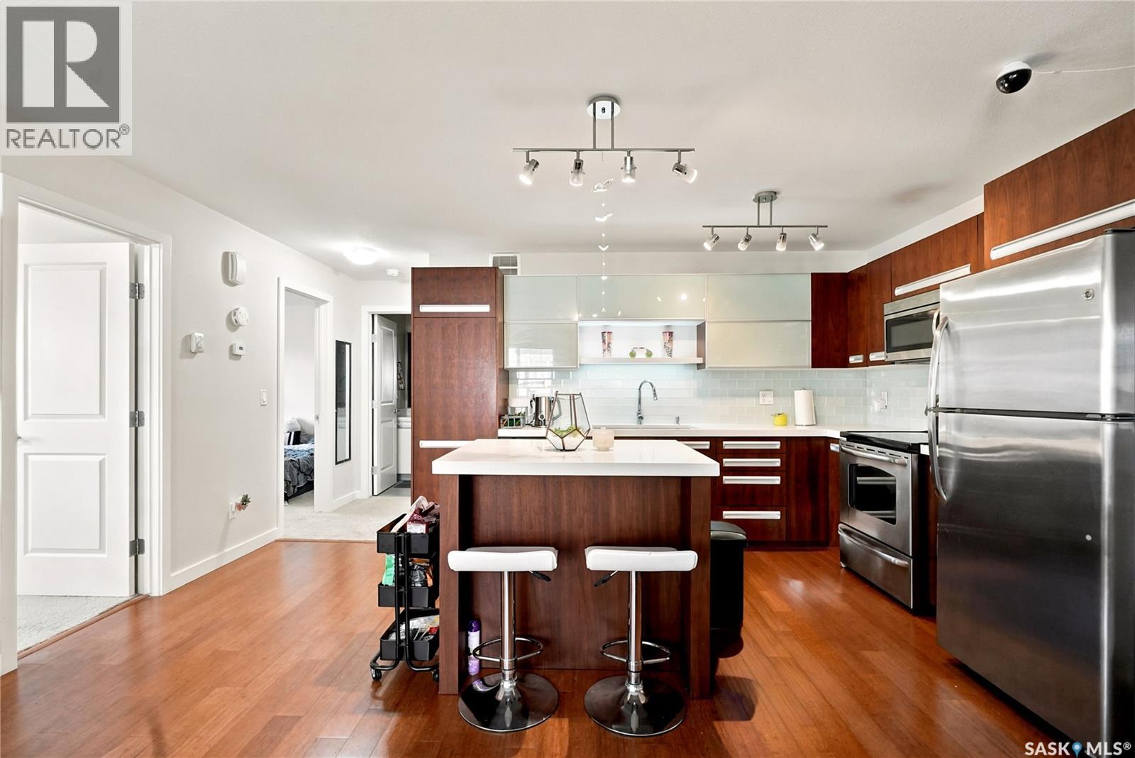 909 1015 Patrick CRESCENT — photo 14