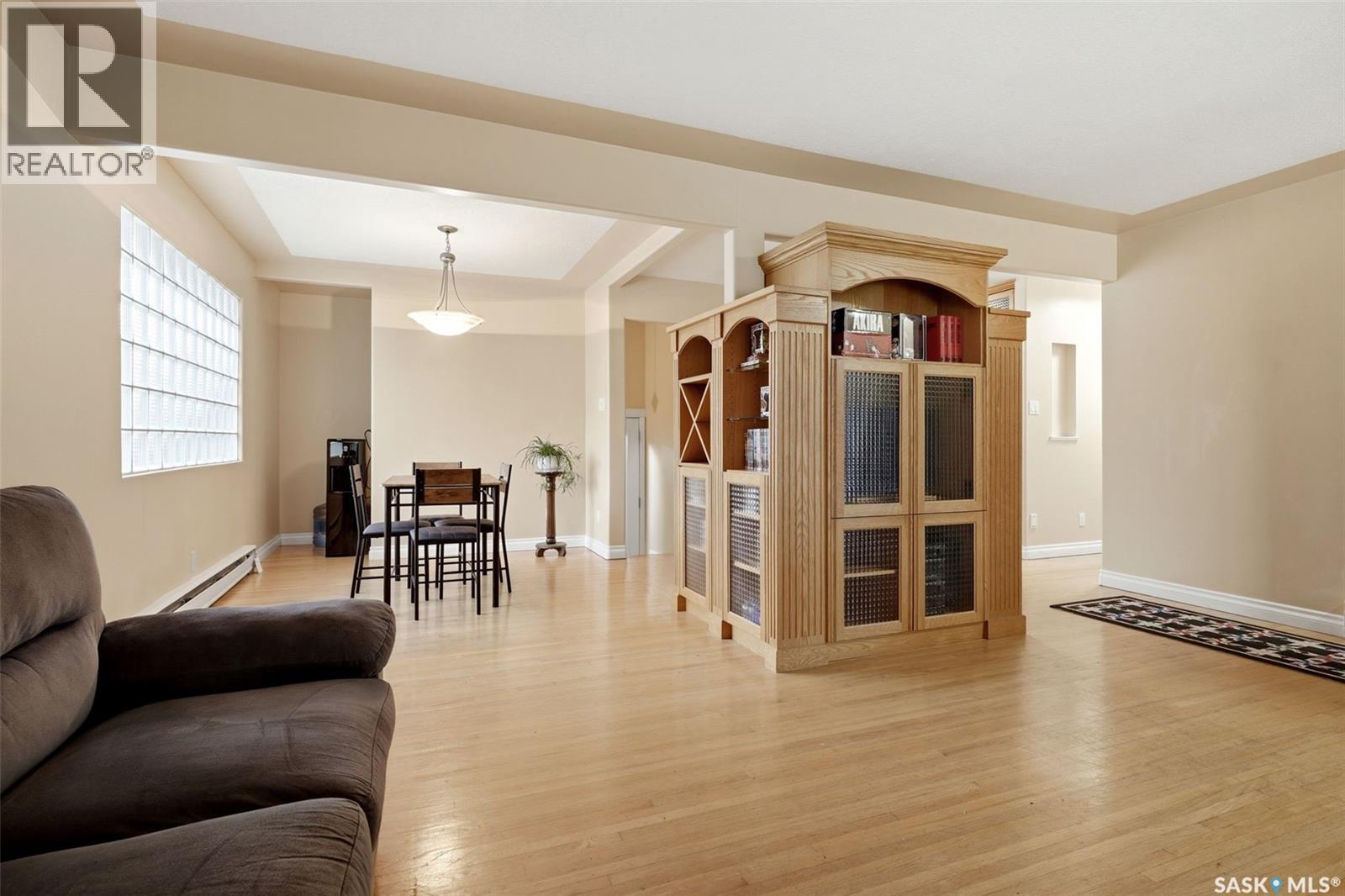 5 DARKE CRESCENT - 6
