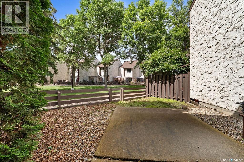 #24 Cannington MEWS - 32
