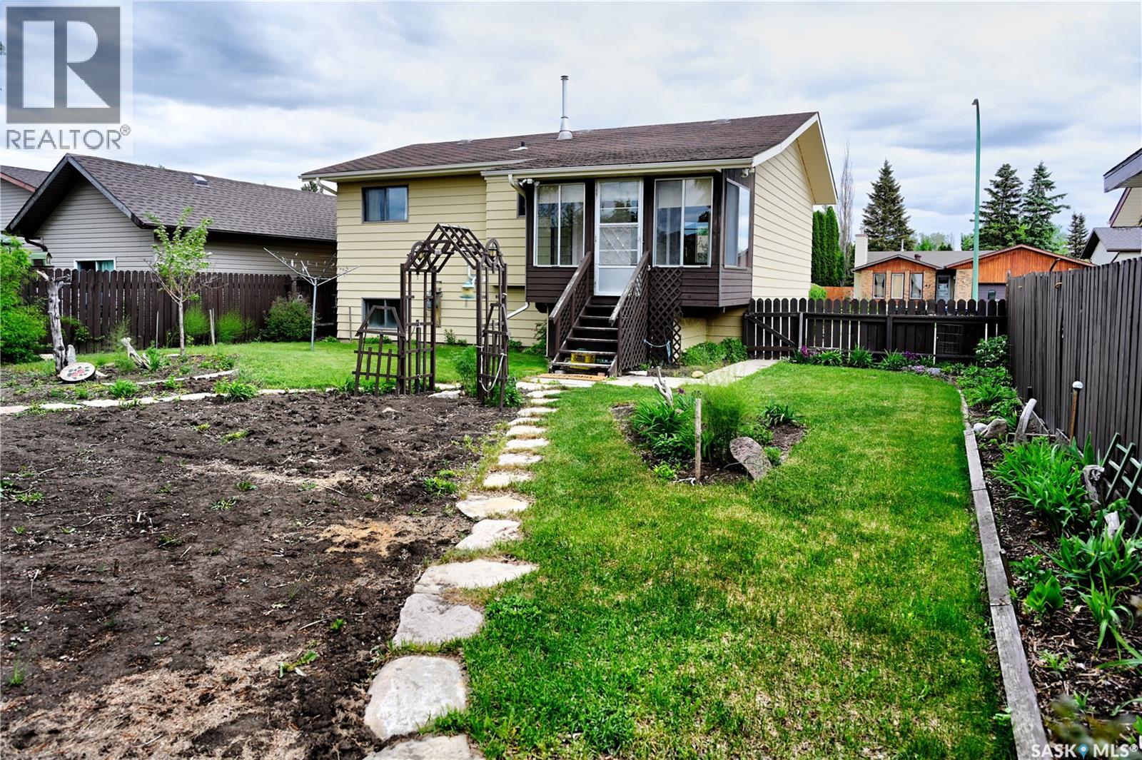 50 Robinson CRESCENT — photo 23