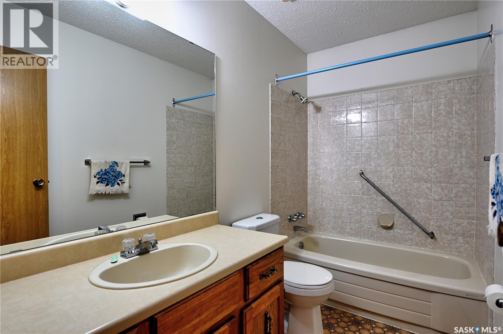50 Robinson CRESCENT — photo 9