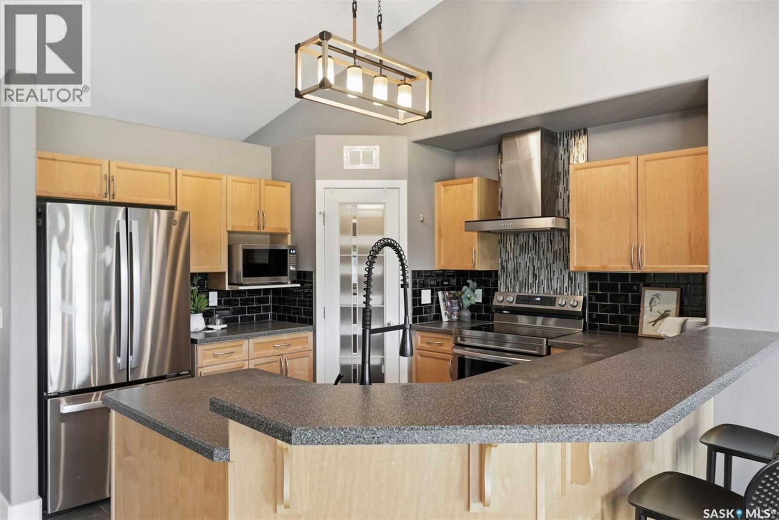 710 Wright CRESCENT — photo 10