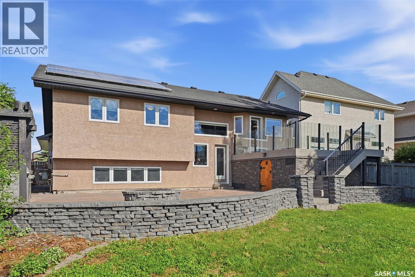 710 Wright CRESCENT — photo 41