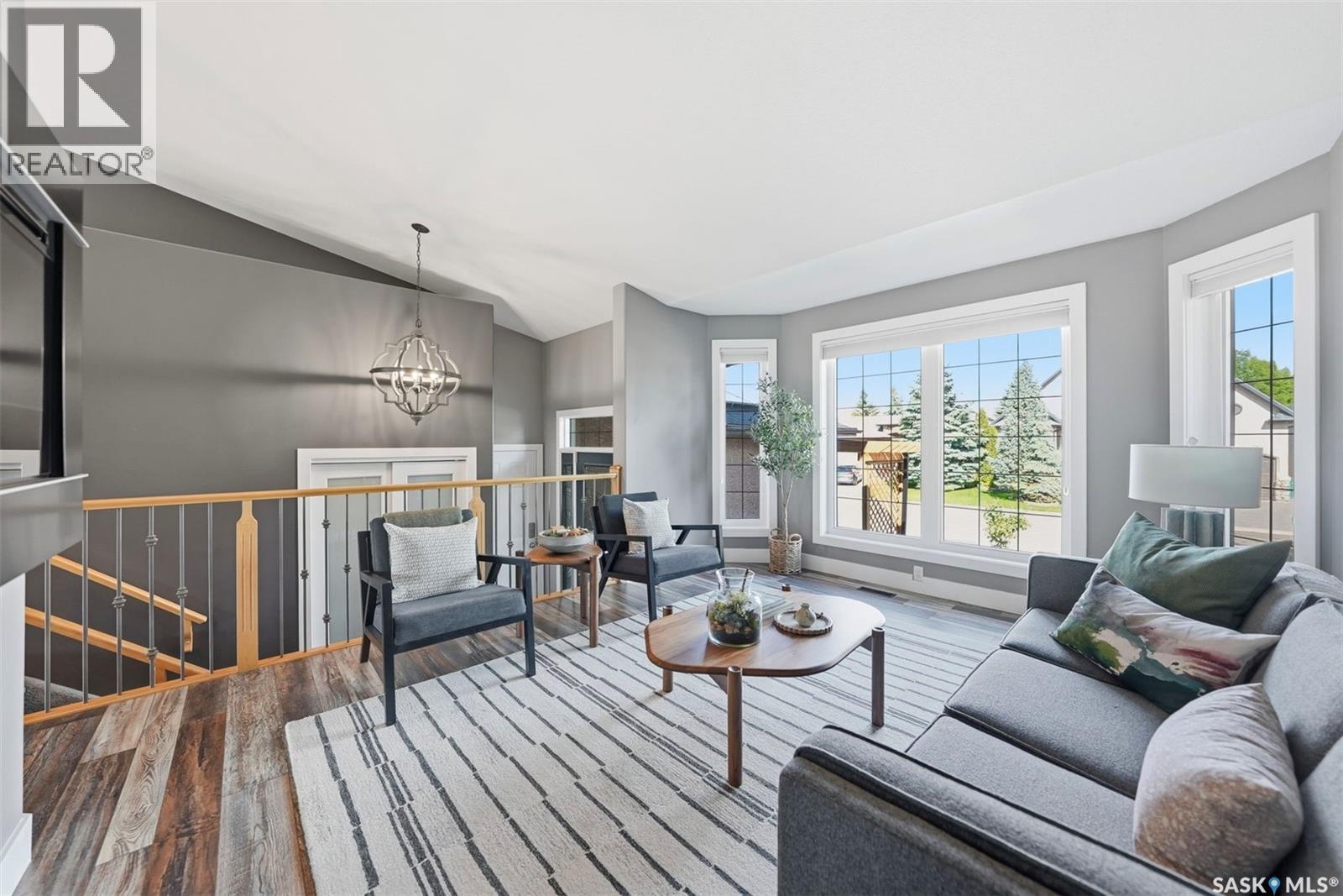 710 Wright CRESCENT — photo 6