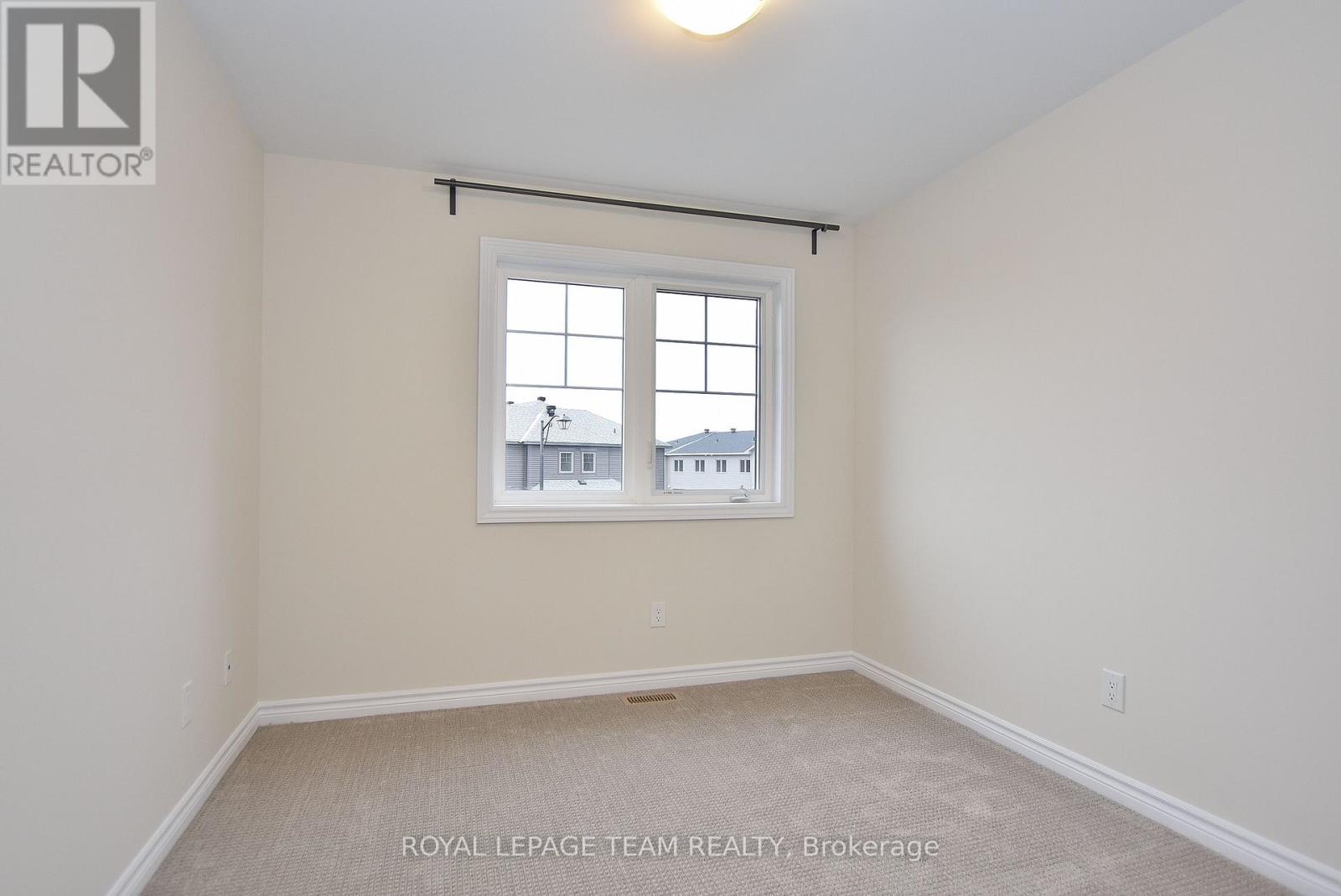 3 Bed, 3 Bath House for Rent in Ottawa – 30 ROOKIE CRESCENT, Ottawa – MLS# X13489996 - Image 19