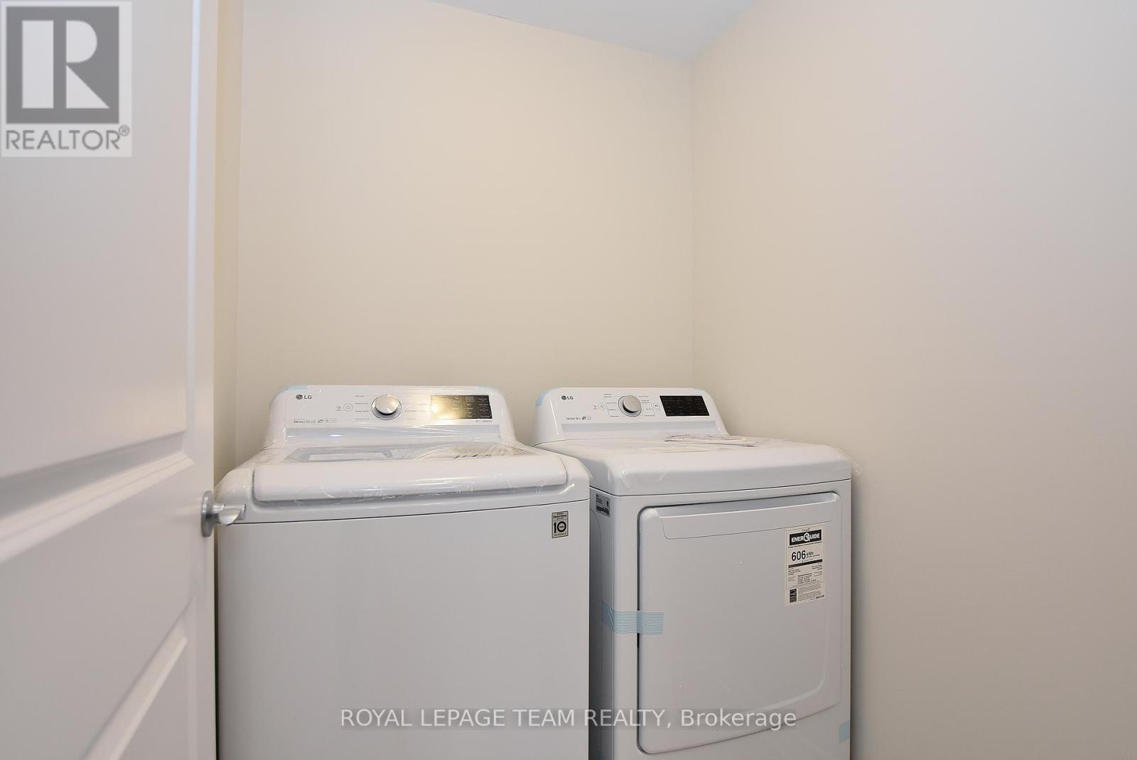 3 Bed, 3 Bath House for Rent in Ottawa – 30 ROOKIE CRESCENT, Ottawa – MLS# X13489996 - Image 25