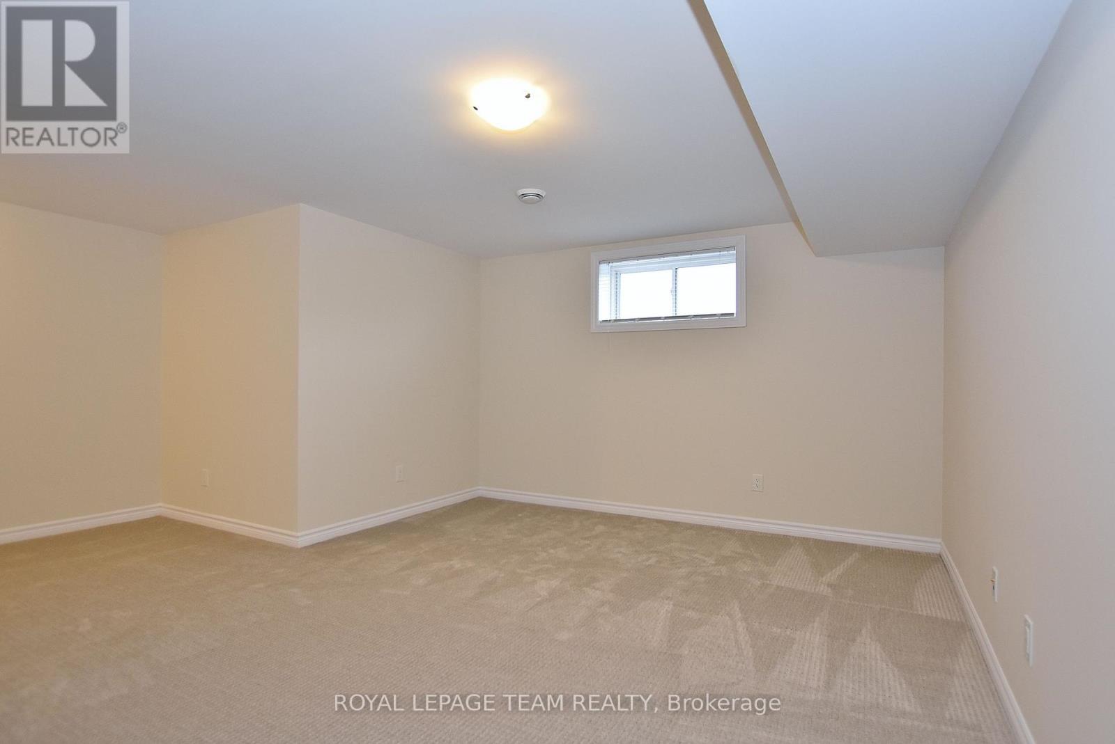 3 Bed, 3 Bath House for Rent in Ottawa – 30 ROOKIE CRESCENT, Ottawa – MLS# X13489996 - Image 27