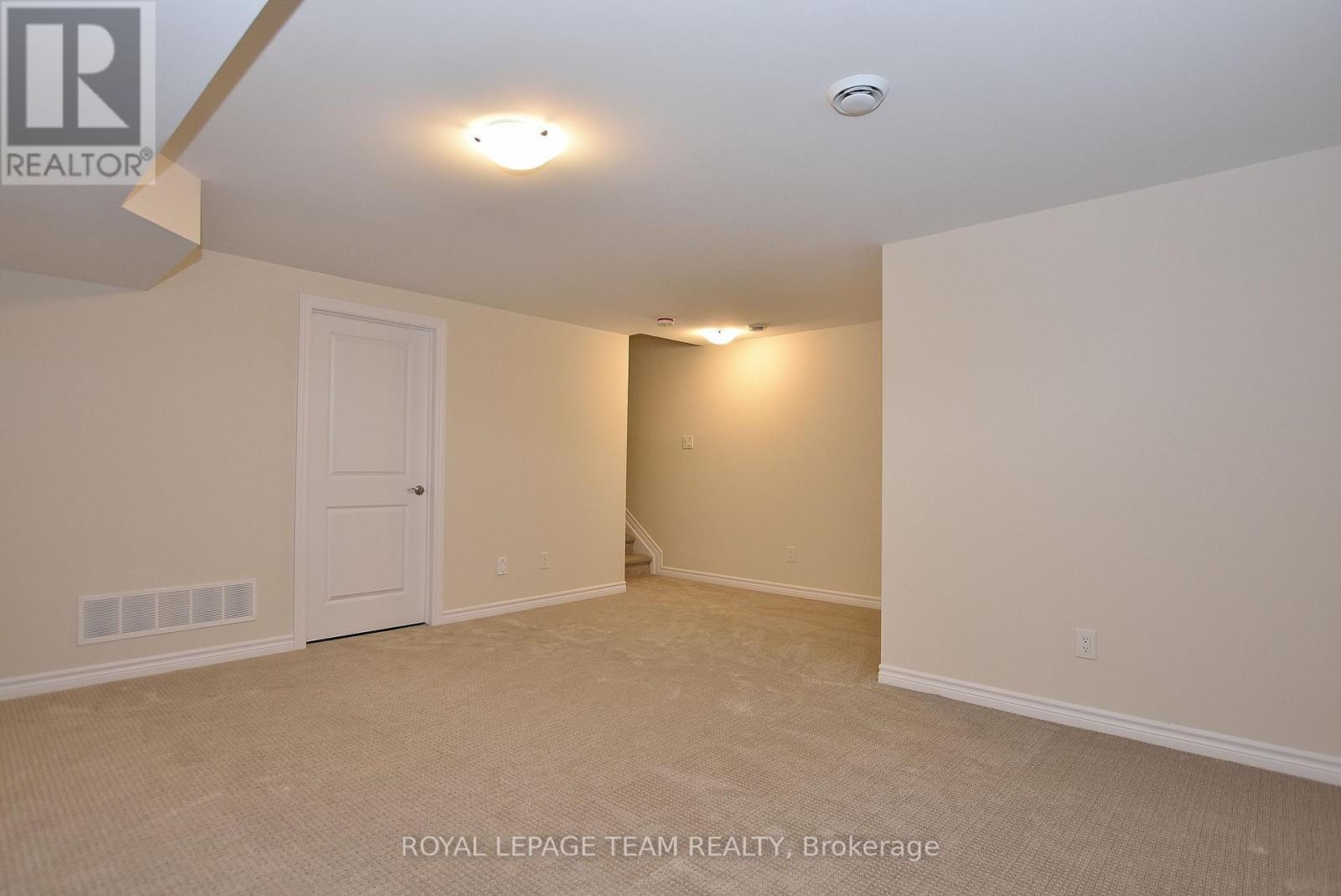 3 Bed, 3 Bath House for Rent in Ottawa – 30 ROOKIE CRESCENT, Ottawa – MLS# X13489996 - Image 28