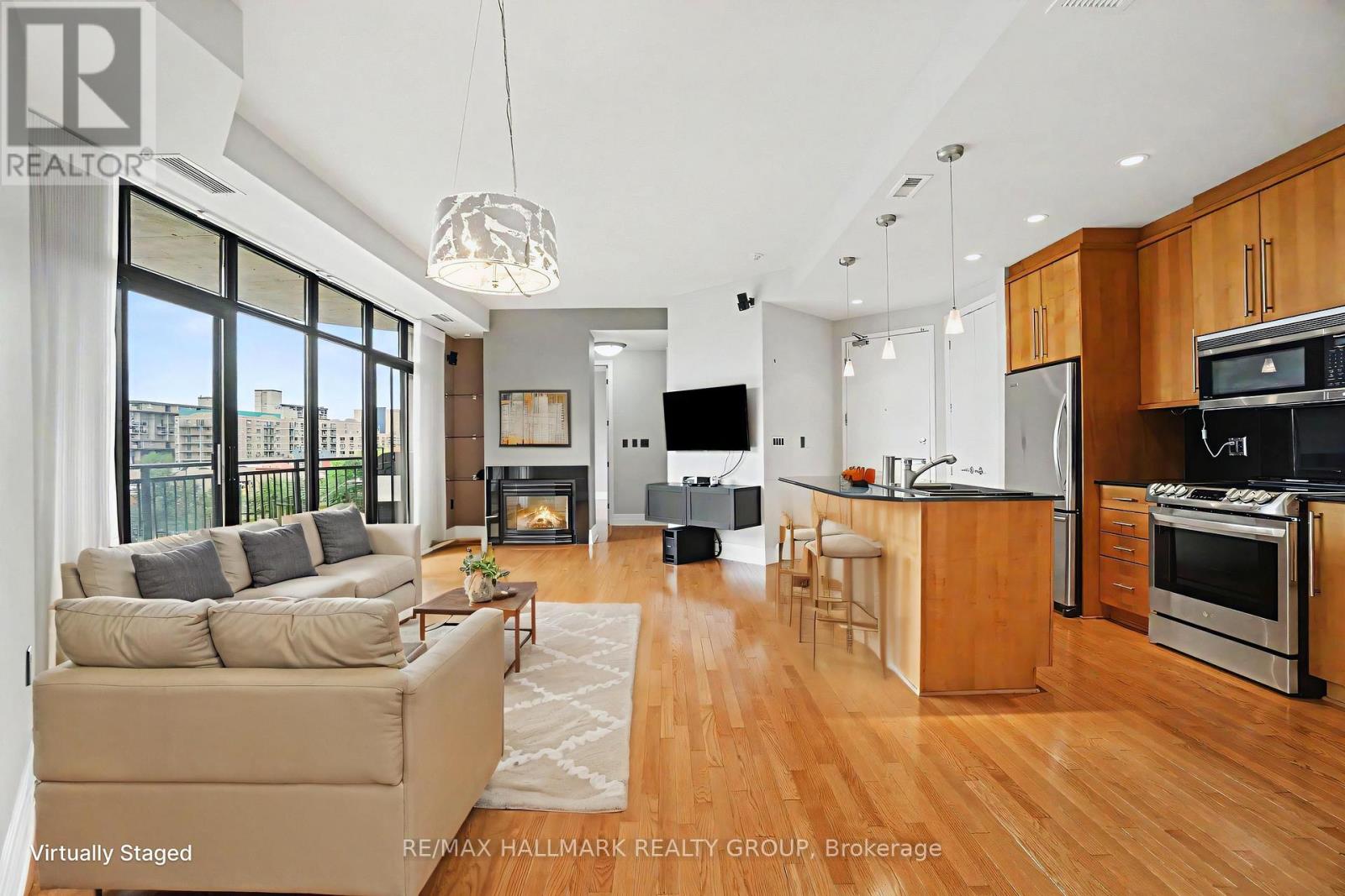 #408 260 BESSERER STREET - 3