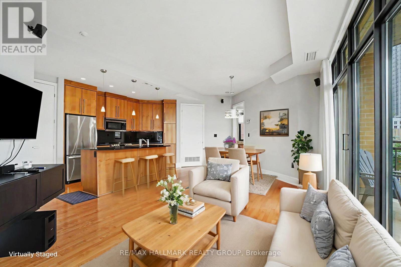 #408 260 BESSERER STREET - 4