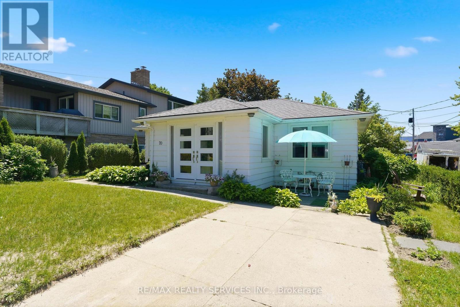 70 OAK STREET - 8