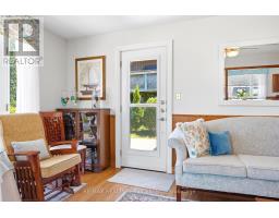 70 Oak Street, Lambton Shores, ON N0M1T0 Photo 11