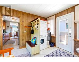 70 Oak Street, Lambton Shores, ON N0M1T0 Photo 31