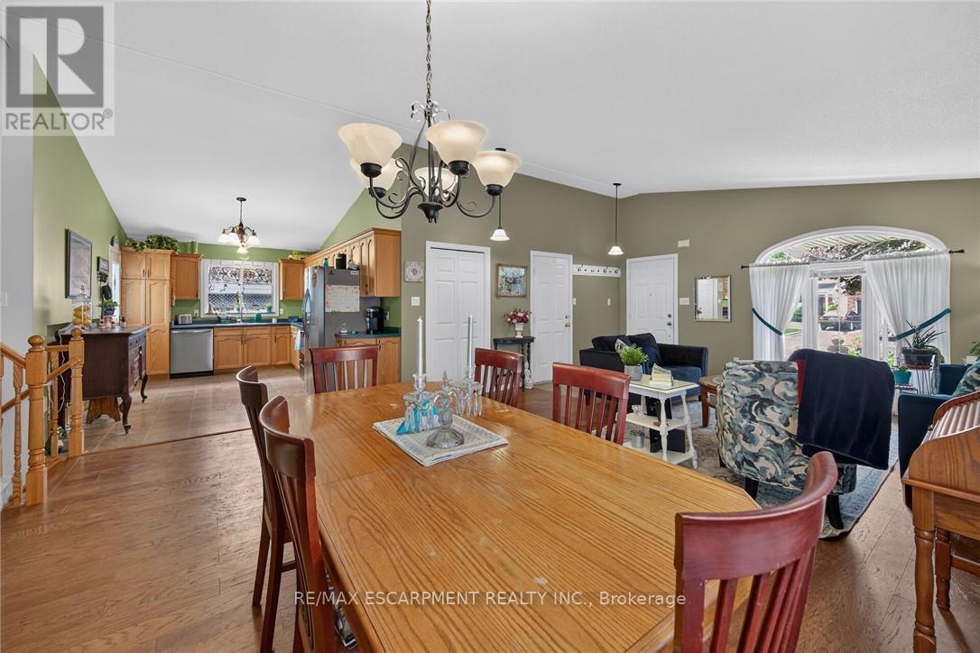 64 CALEDONIA AVENUE - 11