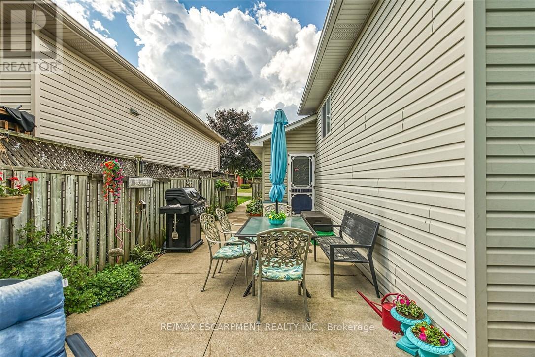 64 CALEDONIA AVENUE - 41