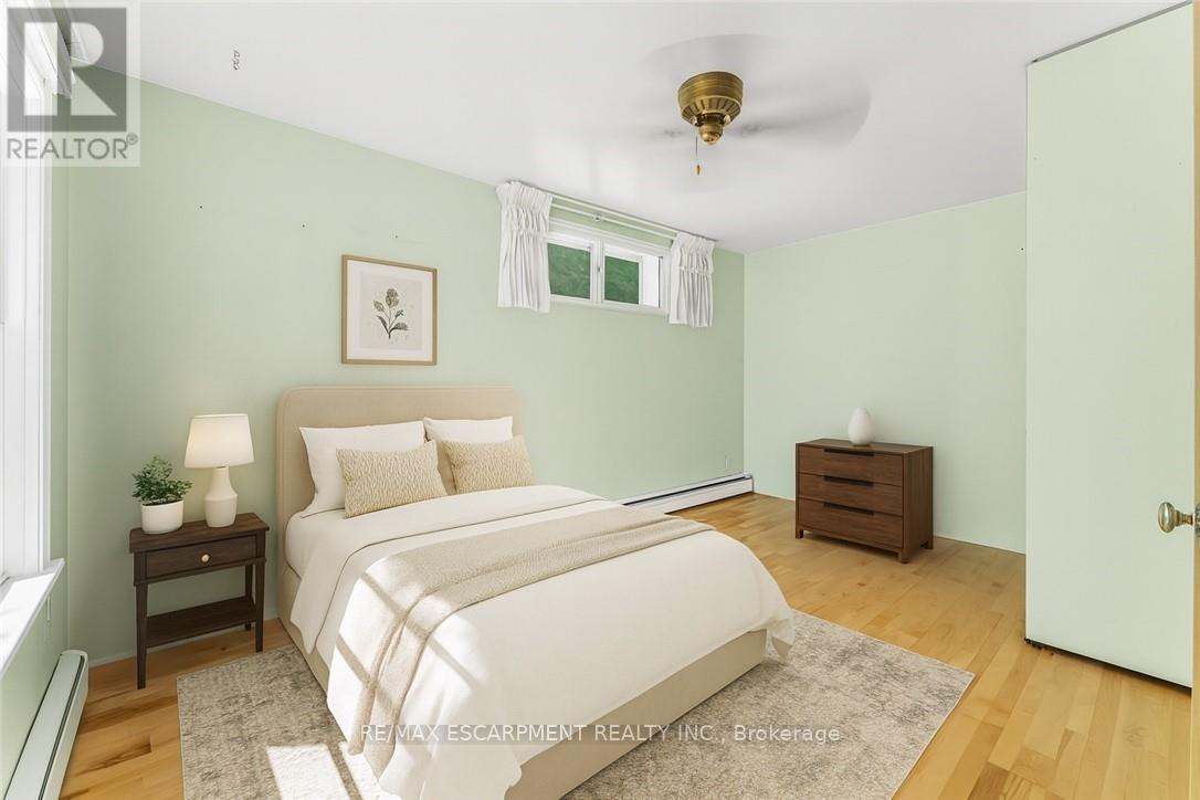 21 FIRST AVENUE - 6