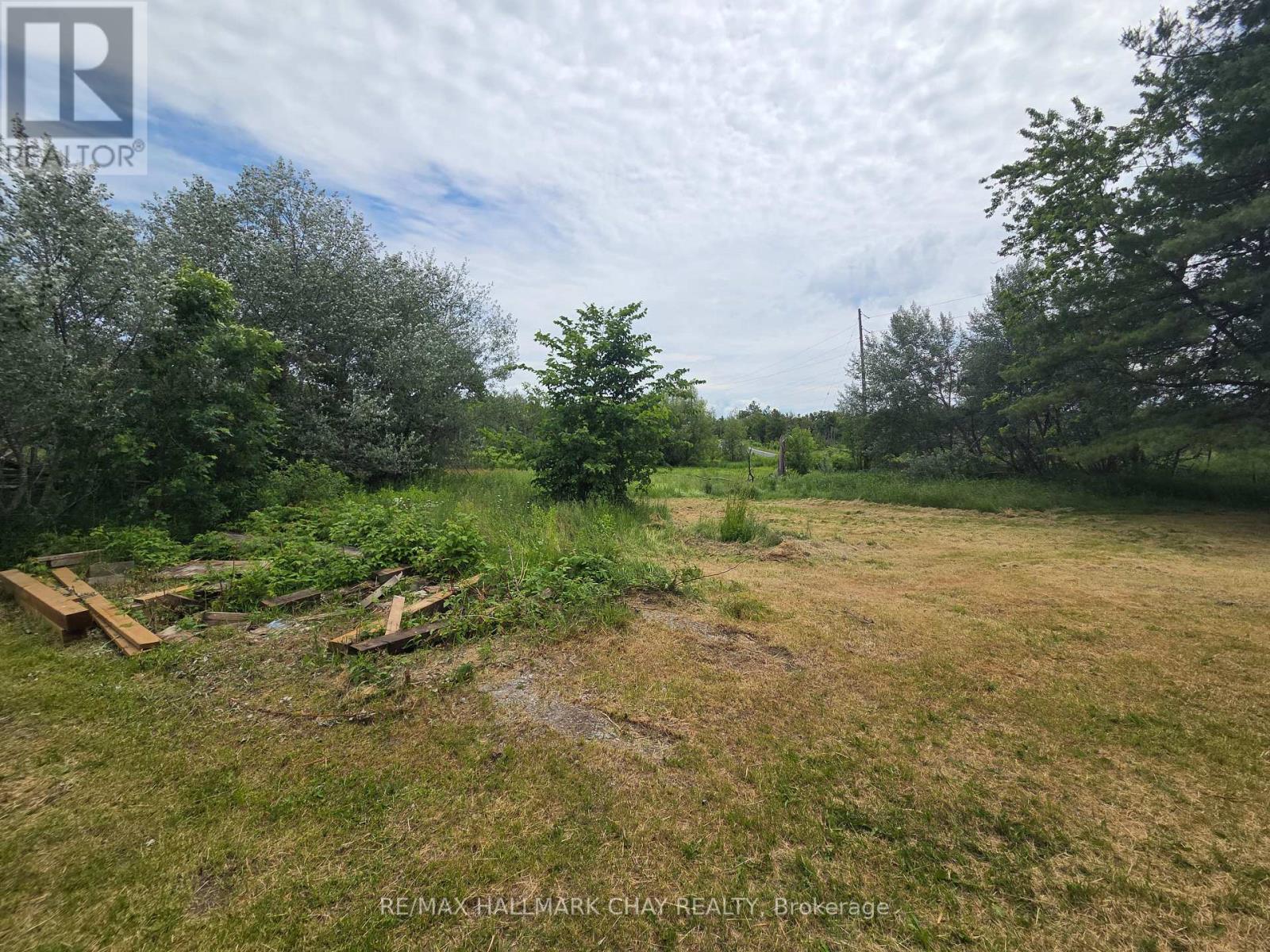 1594 HONEY HARBOUR ROAD - 6