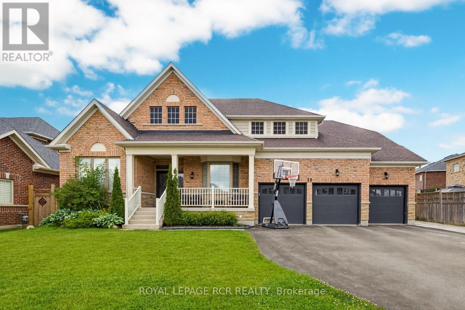 19 SKELTON STREET - 1