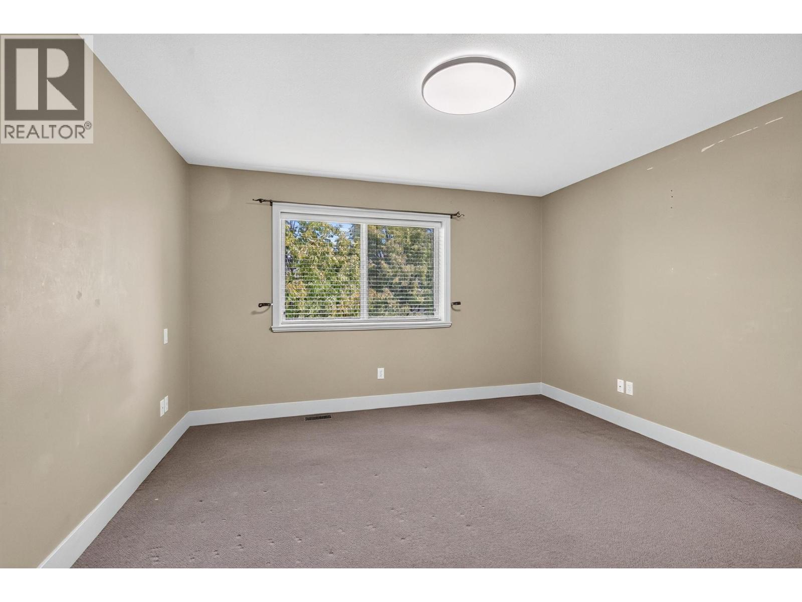 #22 2046 Robson Place - 20