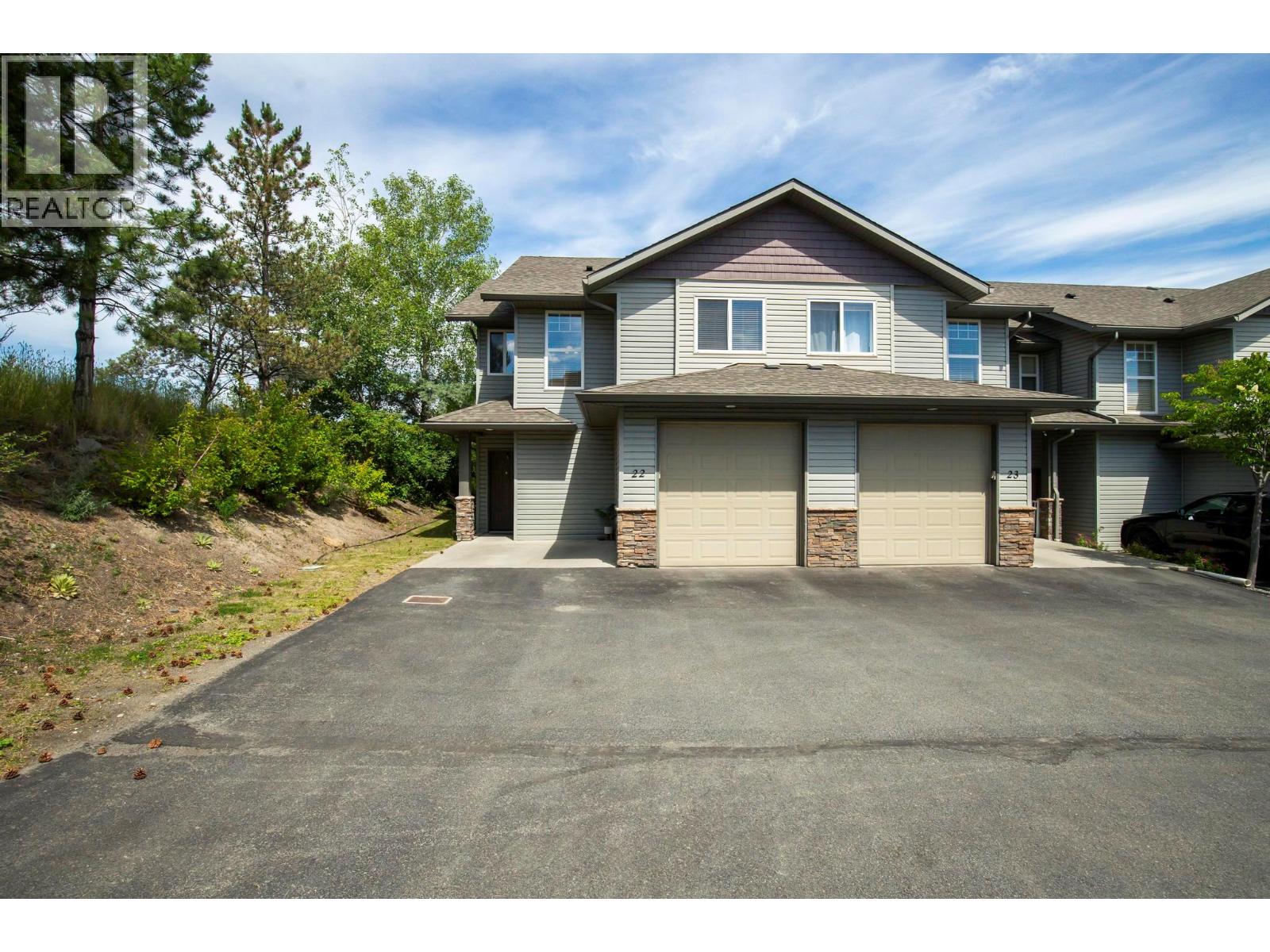 #22 2046 Robson Place - 30