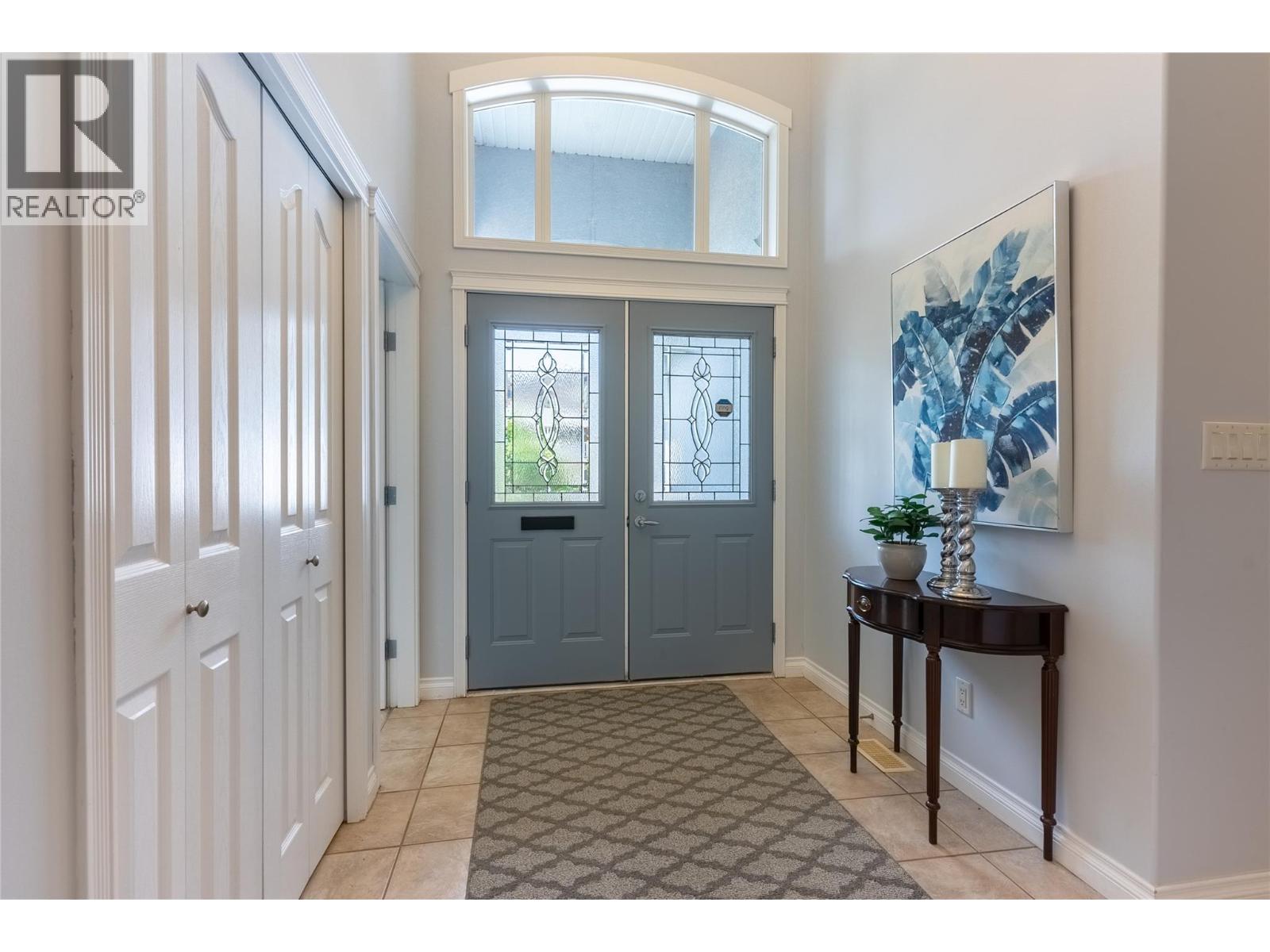 3727 OVERLANDER Drive - 4