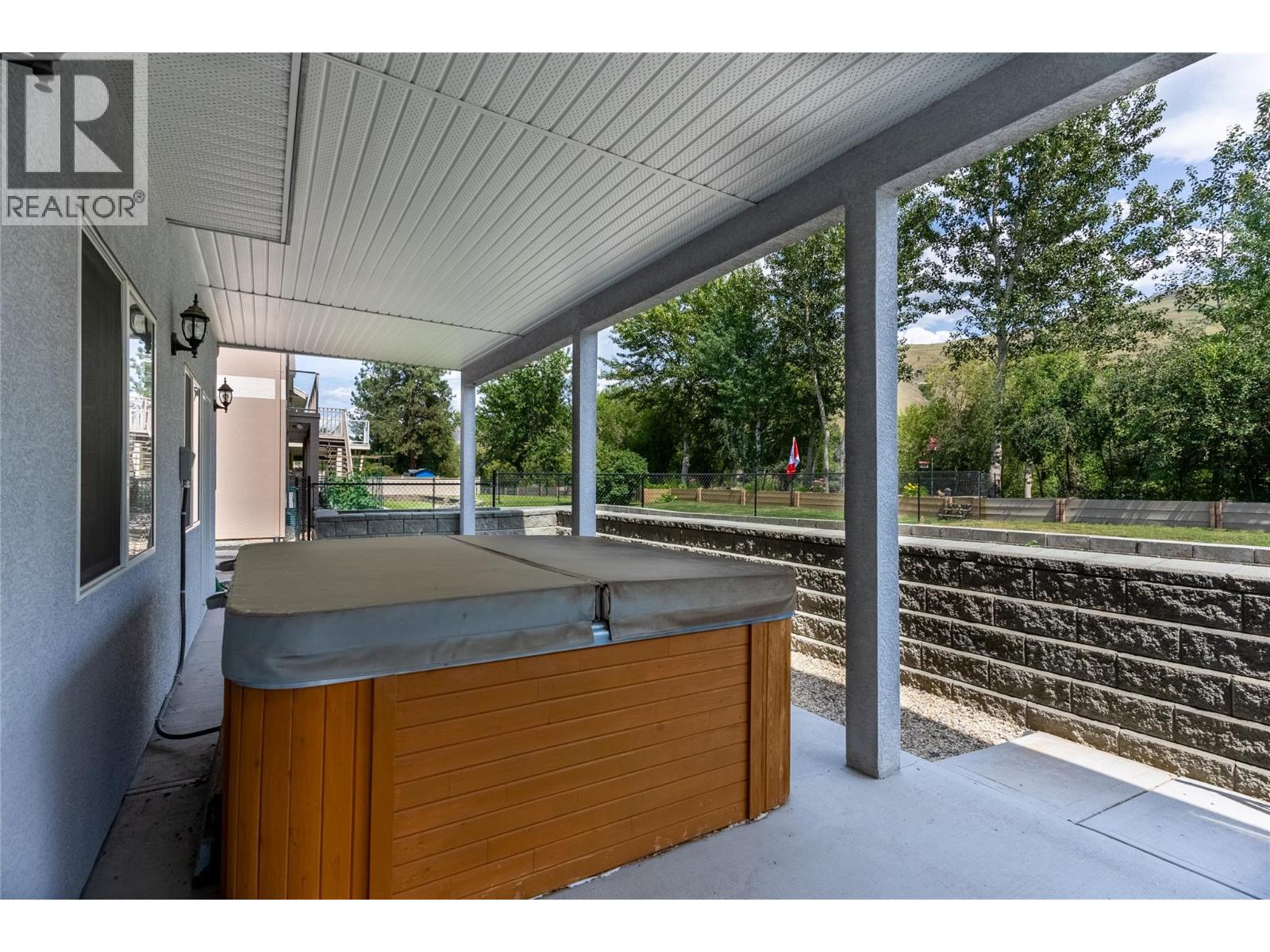 3727 OVERLANDER Drive - 58