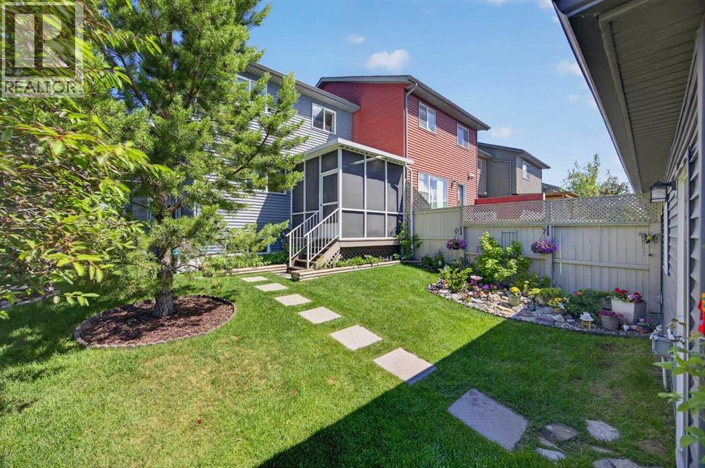 Complete peace! Welcome to your new backyard
