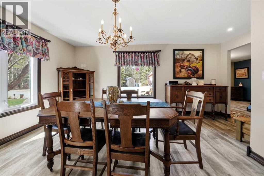 55, 39026 Range Road 275 - 8