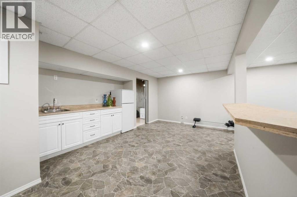 55, 39026 Range Road 275 - 33