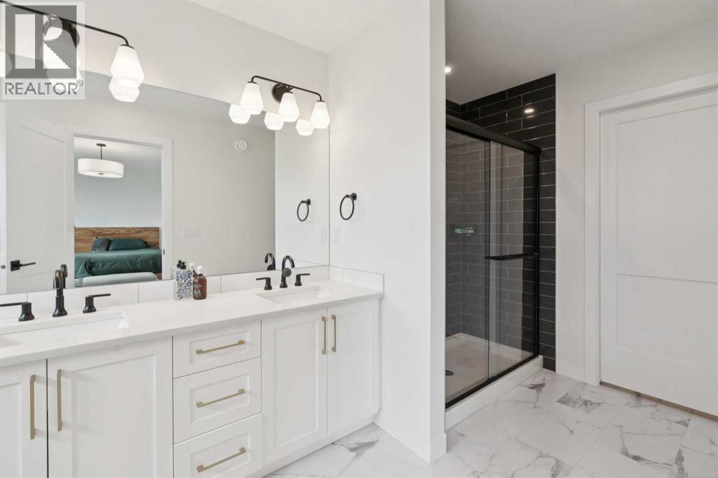 195 Greenwich Drive NW - 21
