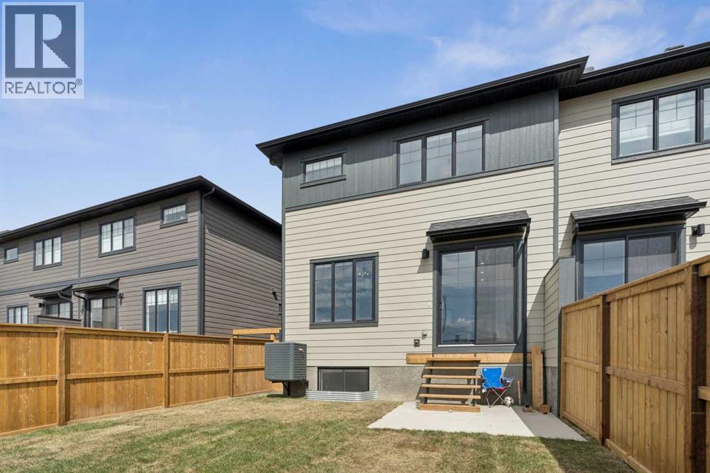 195 Greenwich Drive NW - 13
