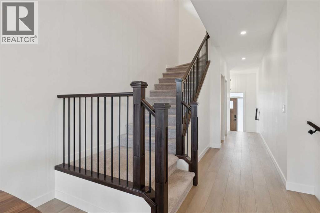 195 Greenwich Drive NW - 15