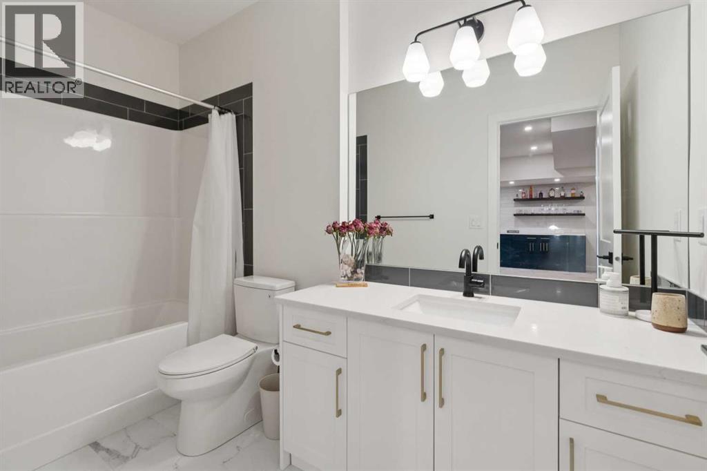 195 Greenwich Drive NW - 34
