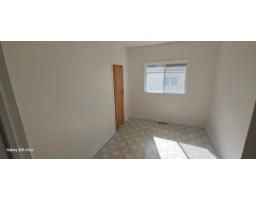 Living room - 104 Rue Chauveau, Gatineau, QC J8Y3B3 Photo 14