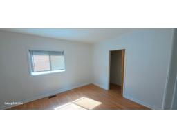 Bathroom - 104 Rue Chauveau, Gatineau, QC J8Y3B3 Photo 16