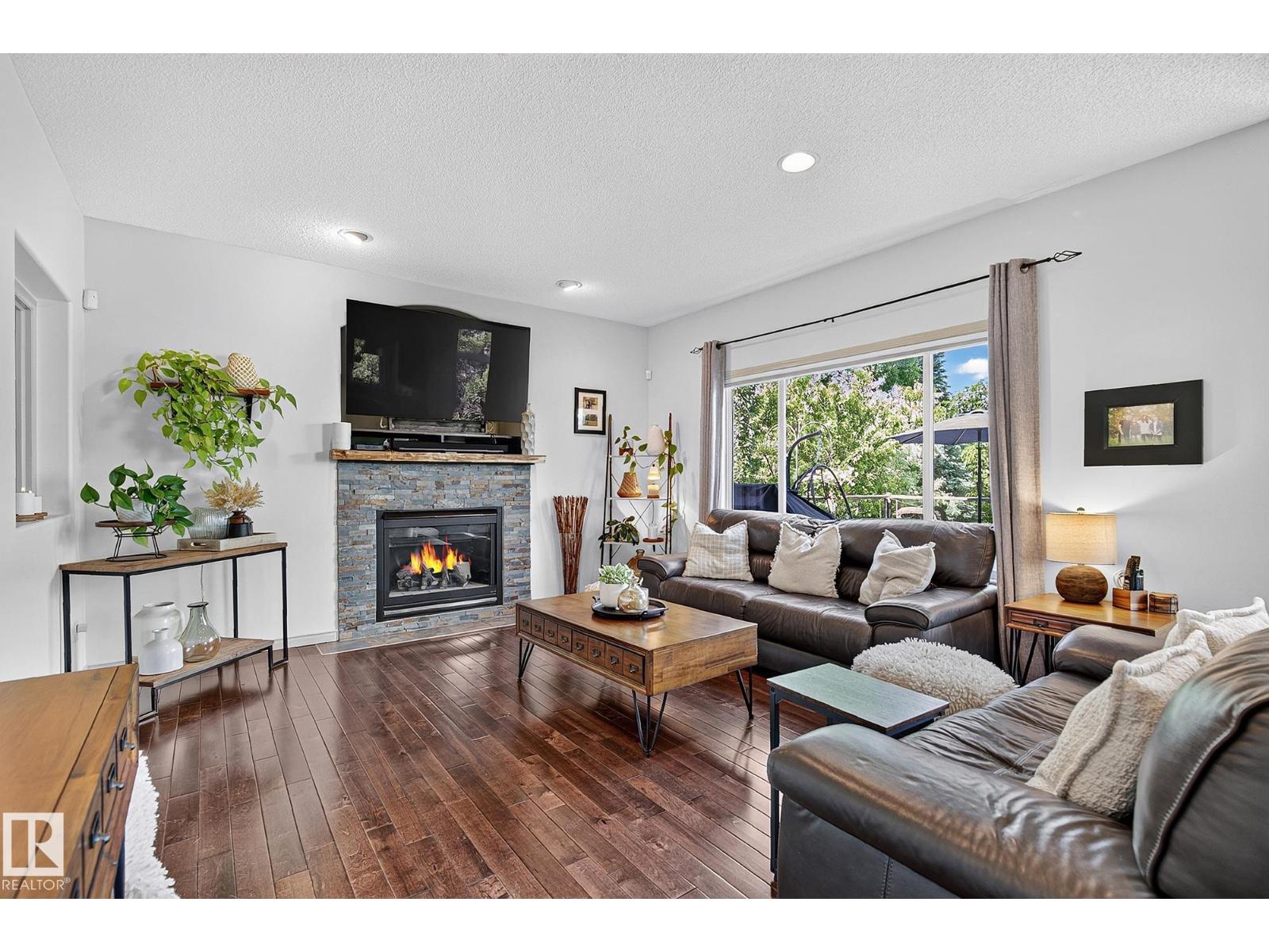 163 GALLAND CR NW — photo 18
