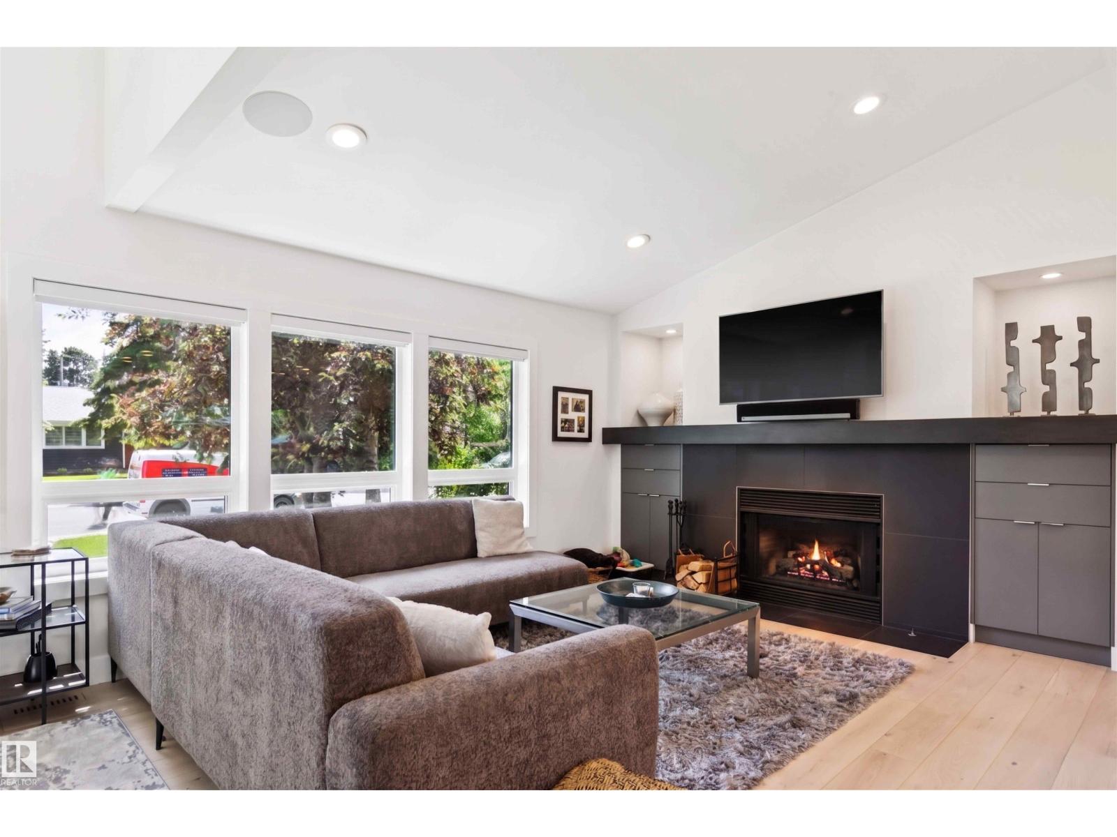 14528 85 AV NW — photo 10