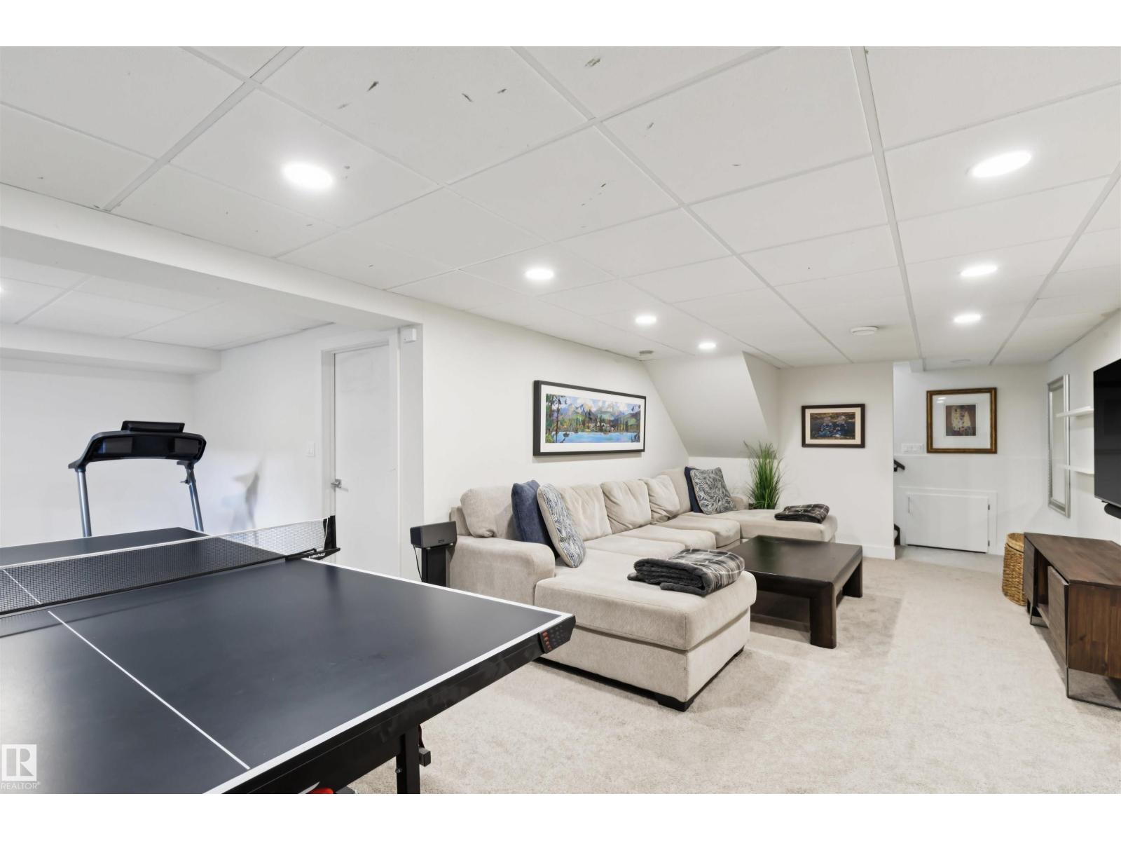14528 85 AV NW — photo 48