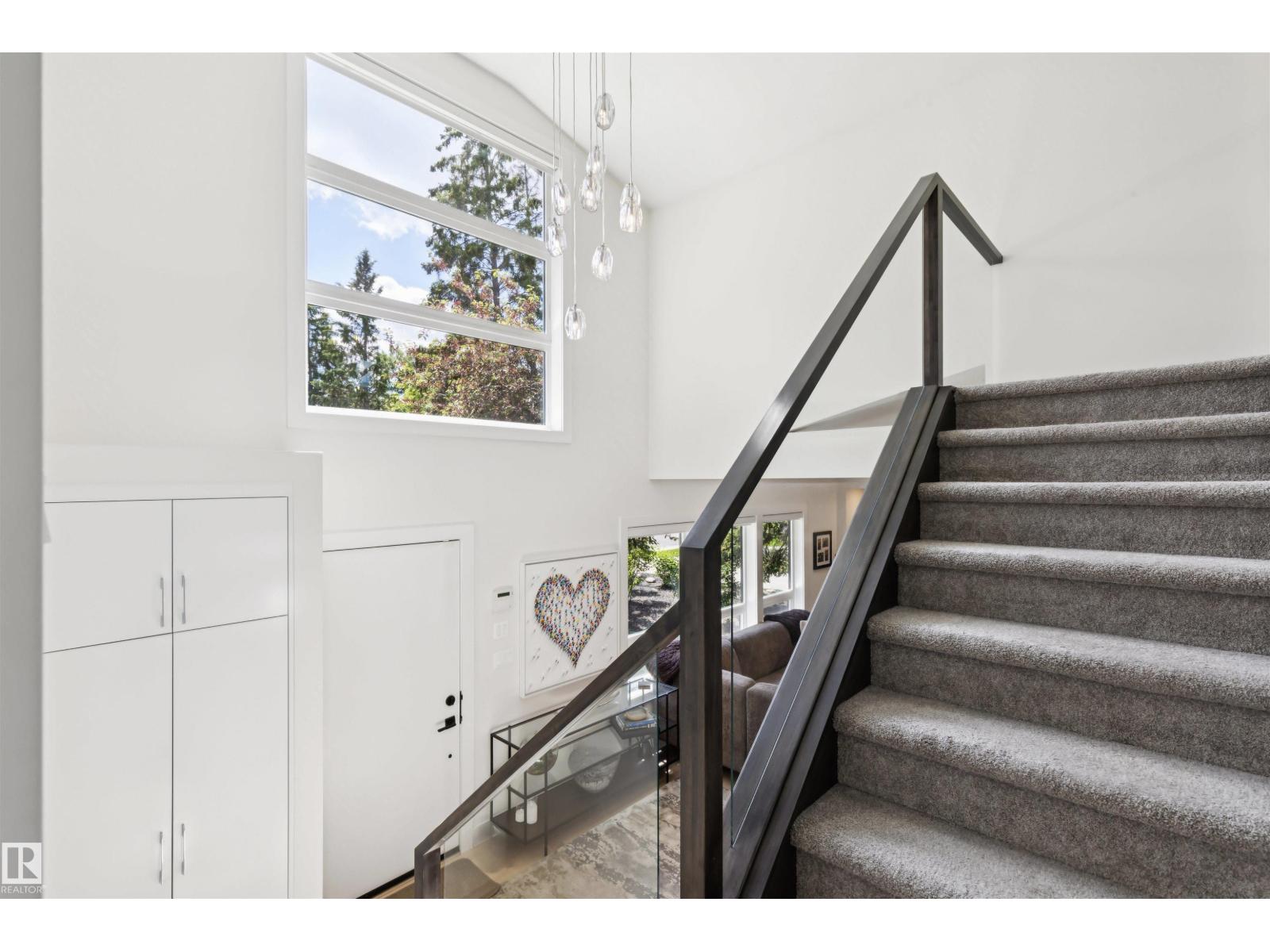 14528 85 AV NW - photo 5