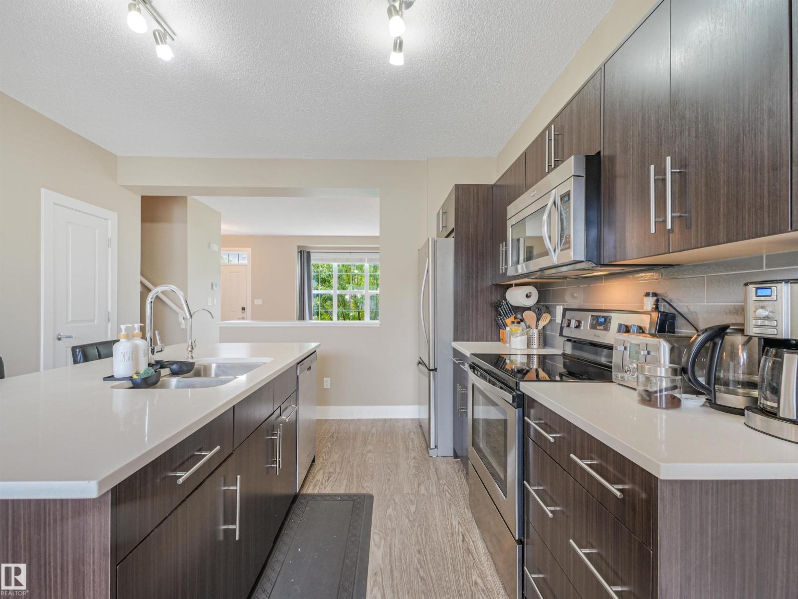 2113 24 ST NW - 12